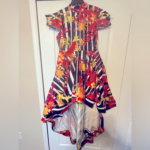 Flair for the dramatics! - Picture 2 of 3